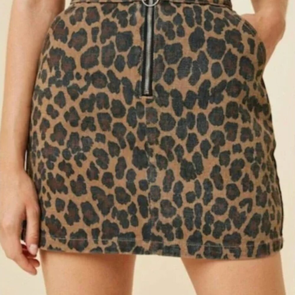 Leopard Print Mini Skirt from Hayden // Cheetah Animal Print Spring Skirt